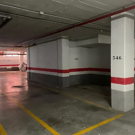 公寓 Apto 2 Hab Playa Y Aeropuerto - Martin Carpena 马拉加