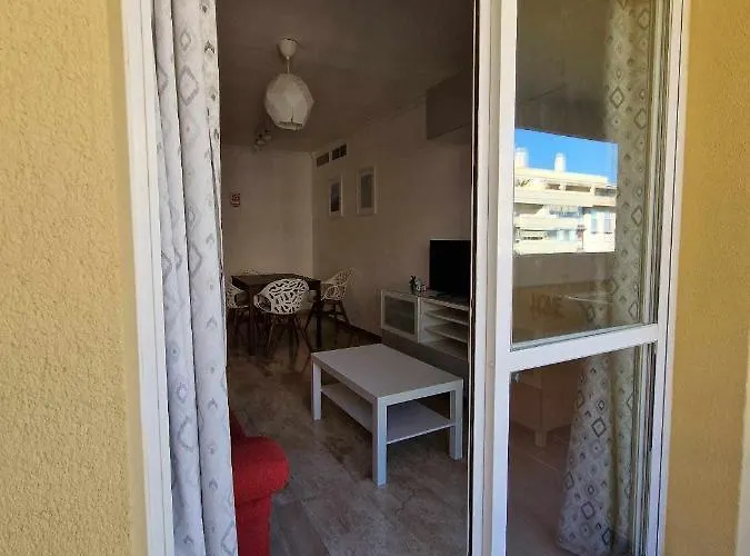 Airport & Arena * Μάλαγα